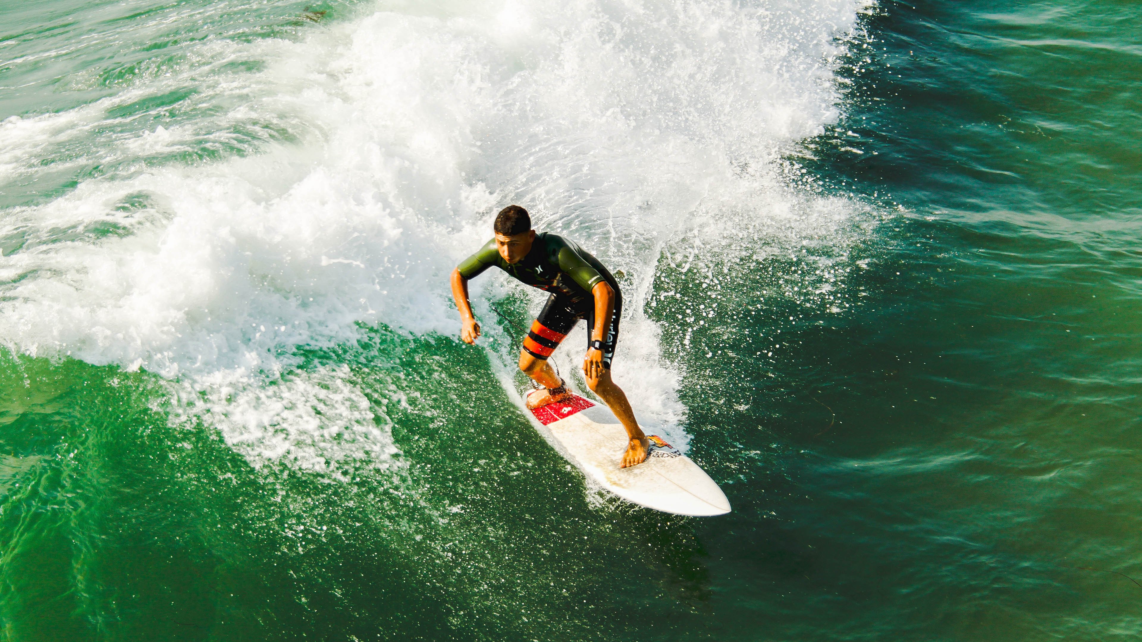 九游体育网址-“足球+教育”模式推广，开发多样化课程