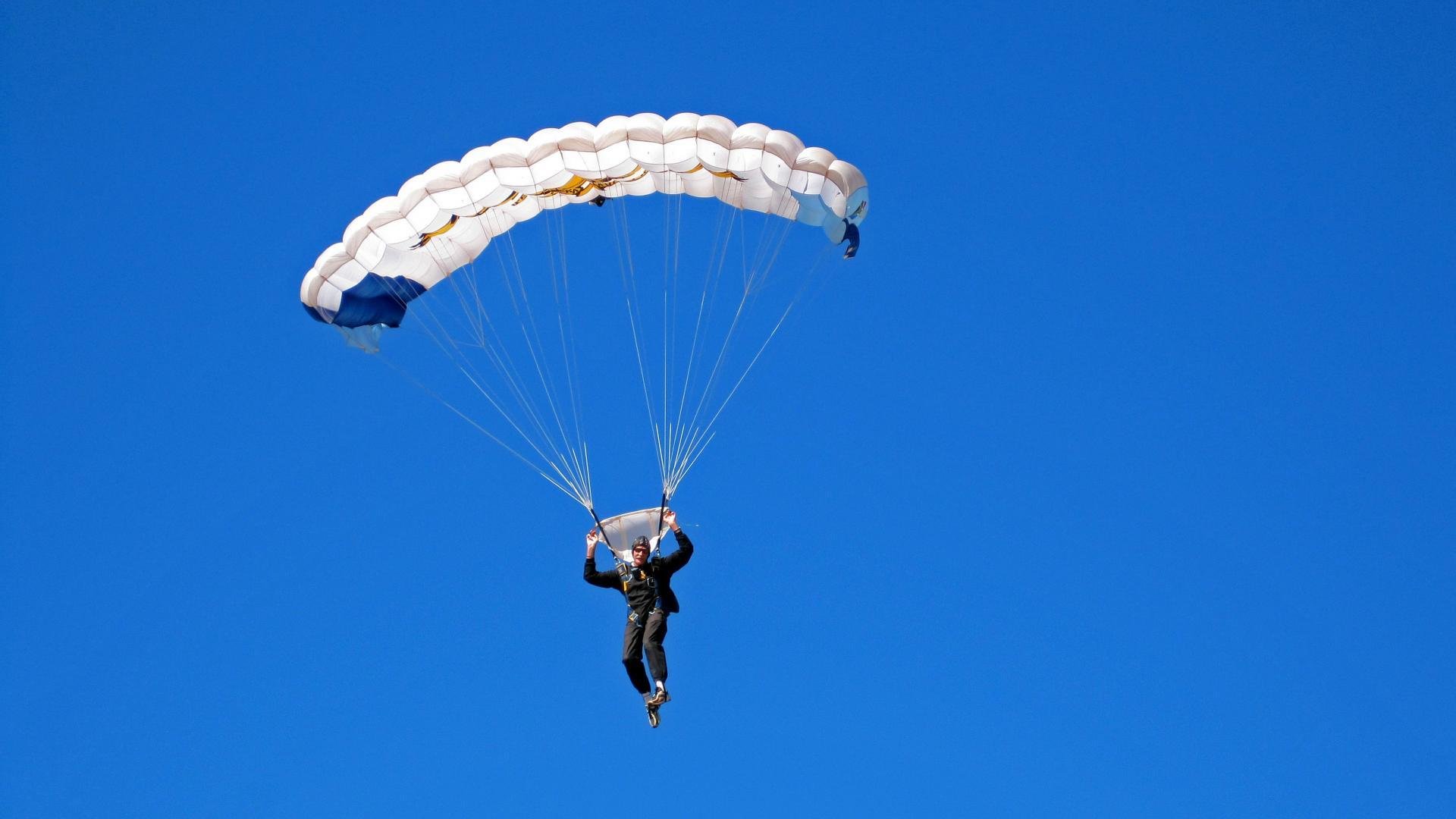 九游下载电脑版官网-女子排球主攻手集训成果显著，女子排球训练